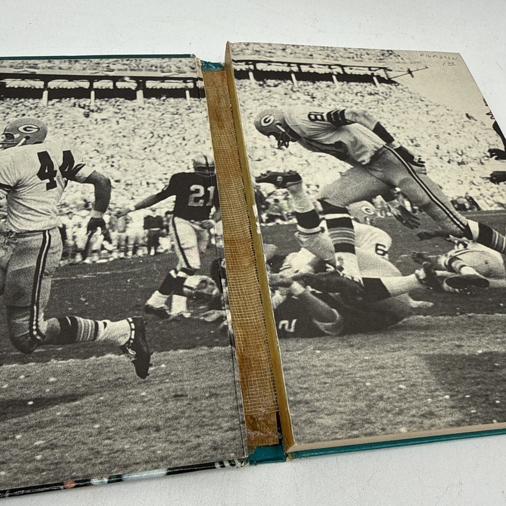 Vintage NFL Hardback Books More Championship Teams & The Big Play Lot of 2 - Picture 14 of 16
